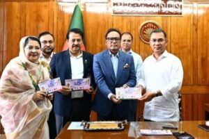 বিশ্বকাপ ফুটবল উপলক্ষ্যে ১০ টাকা মূল্যমানের স্মারক ডাকটিকিট উন্মোচন