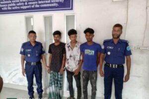 ইয়াবাসহ তিন মাদক কারবারিকে ধরে পুলিশে দিল জনতা