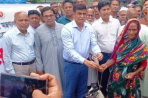 পিছিয়ে পড়া জনগোষ্ঠীর জীবনমান উন্নয়নে কাজ করছে সরকার  - পানিসম্পদ প্রতিমন্ত্রী 