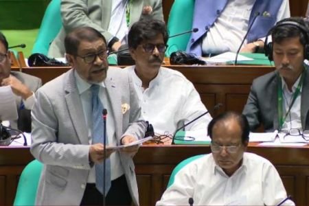 ২০২৮ সালের মধ্যে সব নাগরিককে ই-হেলথ কার্ড দেওয়া হবে - স্বাস্থ্যমন্ত্রী