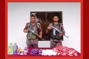 বেনাপোলে বিজিবি অভিযানে চোরাচালান পণ্য আটক 
