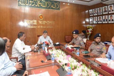 বেনজীর আহমেদকে দেশে ফিরিয়ে আনার প্রক্রিয়া অত্যন্ত দ্রুততার সাথে এগিয়ে চলছে- স্বরাষ্ট্রমন্ত্রী