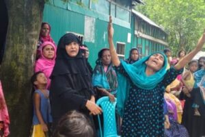 স্বামীর পরকীয়ার প্রতিবাদ করায় স্ত্রীকে পিটিয়ে হত্যা