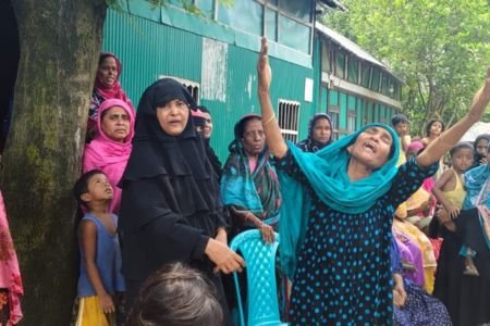 স্বামীর পরকীয়ার প্রতিবাদ করায় স্ত্রীকে পিটিয়ে হত্যা