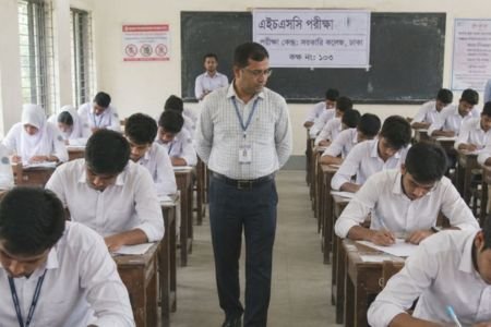 এইচএসসি পরীক্ষাকেন্দ্রের ২০০ গজের মধ্যে জনসাধারণের প্রবেশ নিষেধ
