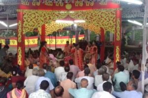 গৌরনদীর বাকাই সাহা পাড়ায় লোকনাথ ব্রহ্মচারীর তিরোধান উৎসব উপলক্ষে তারকব্রহ্ম মহানাম যজ্ঞানুষ্ঠান