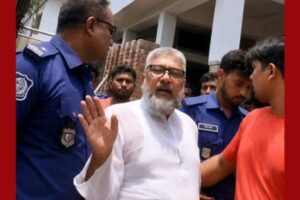 কালীগঞ্জে আ'লীগ নেতার বাড়িতে পুলিশের অভিযান, স্বজনদের বাধায় রক্ষা