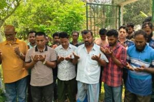 কোটালীপাড়ায় সম্ভাব্য চেয়ারম্যান প্রার্থীর গণসংযোগ