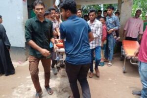 লক্ষ্মীপুরে মা-মেয়েসহ একই পরিবারের ৩ জনকে কুপিয়ে হত্যা