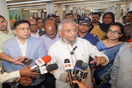 জুলাইয়ের মধ্যে মালয়েশিয়ার শ্রমবাজার নিয়ে সুখবর -প্রবাসীকল্যাণ মন্ত্রী