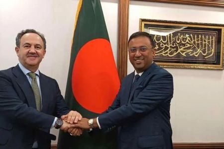 পররাষ্ট্র উপদেষ্টার সঙ্গে স্পেনের রাষ্ট্রদূতের সাক্ষাৎ