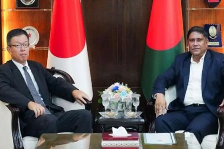 প্রধানমন্ত্রীর প্রতিরক্ষা উপদেষ্টার সঙ্গে জাপানি রাষ্ট্রদূতের সাক্ষাৎ