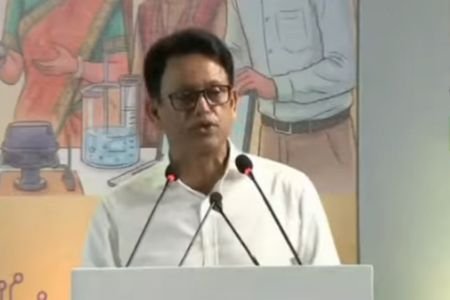 নতুন প্রজন্মকে বৈশ্বিক চ্যালেঞ্জ মোকাবিলায় দক্ষ করে গড়ে তুলতে হবে – শিক্ষামন্ত্রী