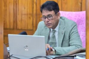 এইচএসসি পরীক্ষায় প্রতিটি কক্ষে সিকিউরিটি ক্যামেরা স্থাপনের নির্দেশ শিক্ষামন্ত্রীর