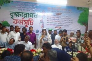 মধুখালী উপজেলার কামারখালী বীরশ্রেষ্ঠ মুন্সী আব্দুর রউফ স্মৃতি জাদুঘরে বৃক্ষরোপণ কর্মসূচি উদ্বোধন করলেন - পররাষ্ট্রমন্ত্রী