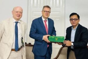 বাণিজ্যমন্ত্রীর সাথে জার্মানির এশিয়া ও প্যাসিফিক বিষয়ক মহাপরিচালকের বৈঠক