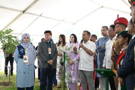 বছরে অন্তত একটি করে গাছ লাগানোর অভ্যাস গড়তে হবে - প্রধানমন্ত্রী