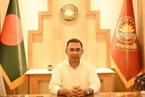 সরকারি অনুষ্ঠানে প্রধানমন্ত্রীর ছবি ব্যবহার নিষিদ্ধ করে পরিপত্র জারী