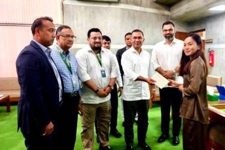 ফুটবলার ঋতুপর্ণার গৃহ নির্মাণে আর্থিক অনুদান দিলেন প্রধানমন্ত্রী