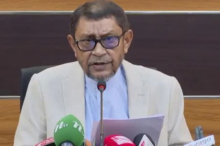 স্বাস্থ্যখাতে সরকার জিরো টলারেন্স নীতি অনুসরণ করছে – স্বাস্থ্যমন্ত্রী