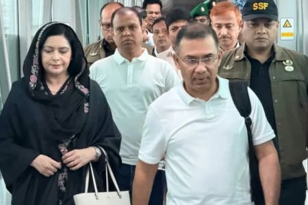 কক্সবাজার থেকে ঢাকায় ফিরলেন প্রধানমন্ত্রী