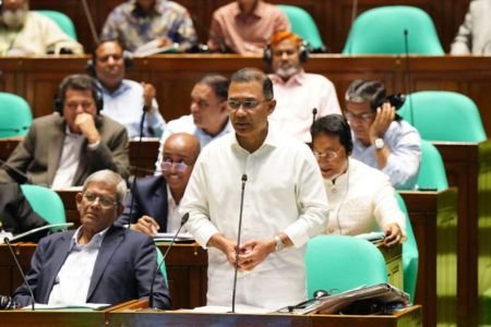 ব্যবসাবান্ধব পরিবেশ নিশ্চিত করার প্রতিশ্রুতি দিলেন প্রধানমন্ত্রী