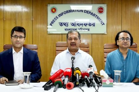 বিদ্যুতের মূল্যবৃদ্ধির চাপ থেকে ৬৫ ভাগ প্রান্তিক জনগোষ্ঠীকে মুক্ত রাখা হয়েছে – তথ্যমন্ত্রী