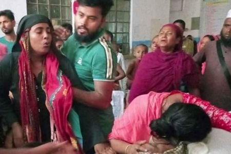 নড়াইলে বৃদ্ধকে কুপিয়ে হত্যা এলাকায় অতিরিক্ত পুলিশ মোতায়েন 