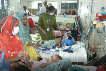 দেশে হাম ও উপসর্গে আরও ৫ শিশুর মৃত্যু, নতুন আক্রান্ত ১,১০৭