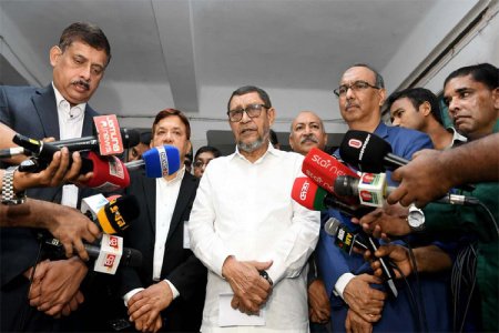হাসপাতালগুলোতে অত্যাধুনিক যন্ত্রপাতি সংযুক্ত করে চিকিৎসার মানকে এগিয়ে নিতে চায় সরকার -স্বাস্থ্যমন্ত্রী