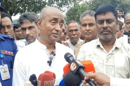 বাজার সিন্ডিকেট ও মজুতদারি করলেই কঠোর ব্যবস্থা – আইনমন্ত্রী