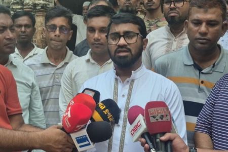 গণঅভ্যুত্থানের সঙ্গে প্রথম বেইমানি করেছেন জামায়াত আমির – রাশেদ খান